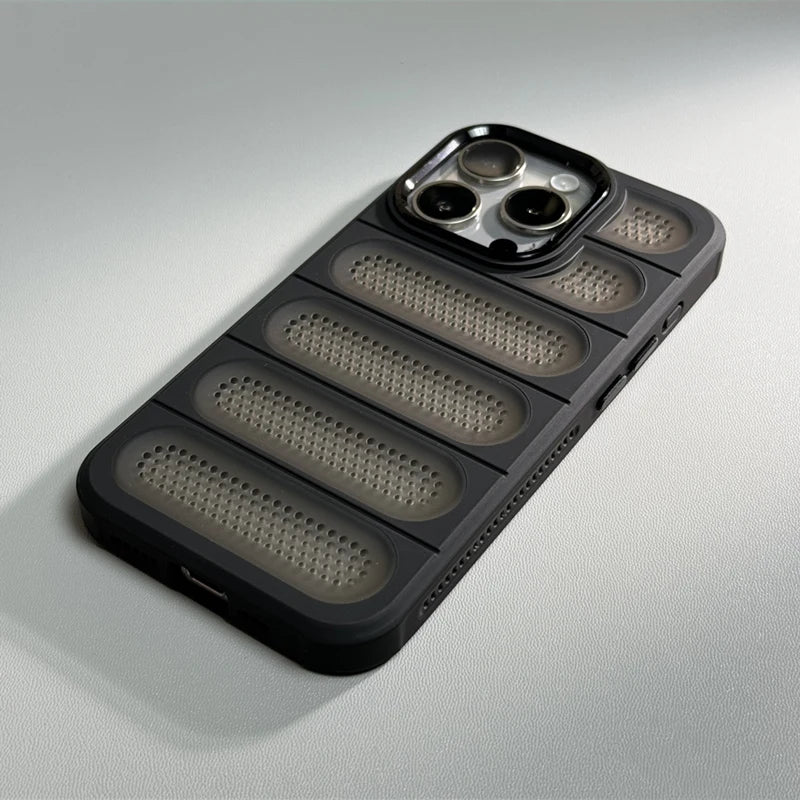 Lightweight iPhone Case | Cooling iPhone Case | CASETIGE